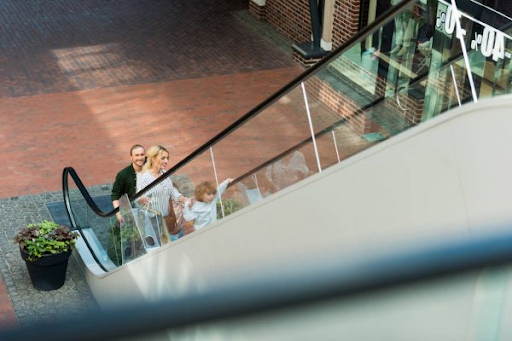 Common Causes of Escalator Accidents in Ontario